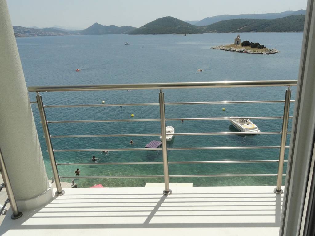 Apartmani At the sea - 5 M from the beach : , Klek - Rivijera Dubrovnik 