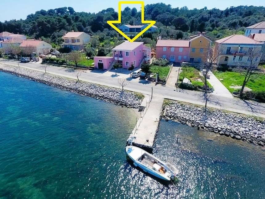 Apartmani Zvone1  - at the water front:, Veli Rat - Dugi otok 