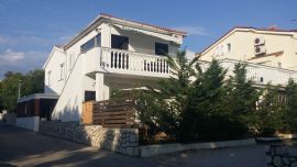 Pag-Mandre - ApartmanSoba - Apartmani Lola: Detalji ... Pag-Mandre - ApartmanSoba - Apartmani Lola: Detalji ...