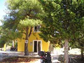 Ugljan Ugljan - Apartman Soba - Apartmani Jovanovi� ..