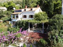 Villa Foreti� ..