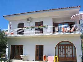 Villa Vrisika ..