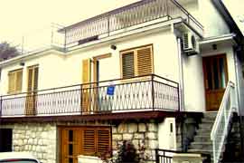  Crikvenica - Apartman Szoba - Apartmani Frkovi�: Sz�ll�s le�r�sa ...