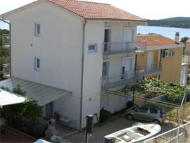 Vodice Tribunj - Apartm�n Pokoj - Apartmani Masla� ..