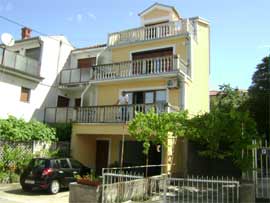 Crikvenica Selce - Apartman Szoba - Apartmani Anti�: Sz�ll�s le�r�sa ...