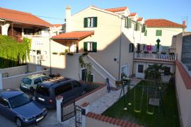 Šibenik-Vodice - ApartmanSoba - Apartmani Kate: Detalji ... Šibenik-Vodice - ApartmanSoba - Apartmani Kate: Detalji ...