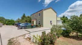 Lošinj Nerezine - Apartman Soba - Apartmani Bešlagić ..
